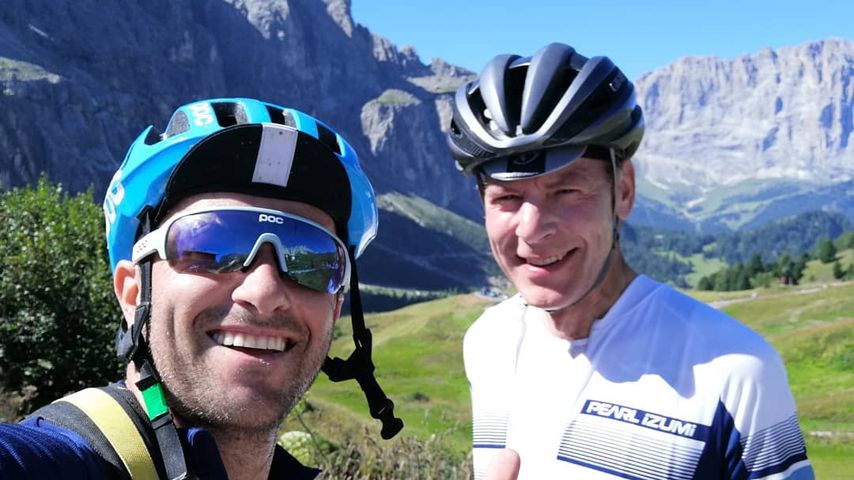 Manuel Pescollderungg bei einer Radtour durch die Alpen