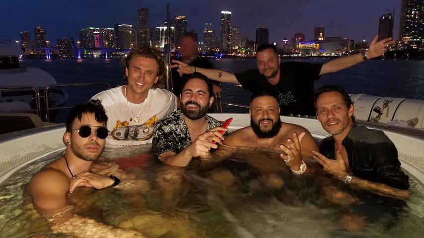 Marc Anthony mit seinen Freunden im April 2018