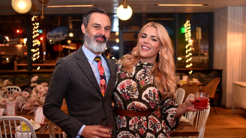 Marc Silverstein und Busy Philipps, 2019