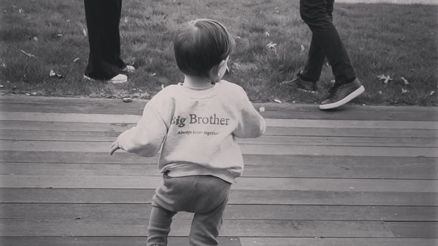 Marcel Schmelzer mit seiner Partnerin Isi und seinem Sohn