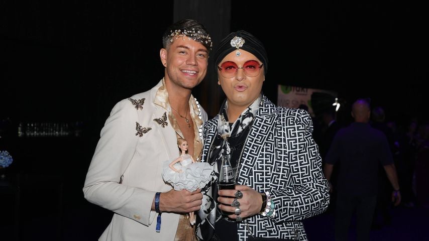 Marcell Damaschke und Julian F.M. Stoeckel bei der After Show Party der Goldenen Henne 2025 in Leipzig