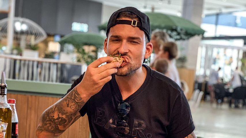 Dschungel-Exit überwunden: Marco genießt wieder Pizza