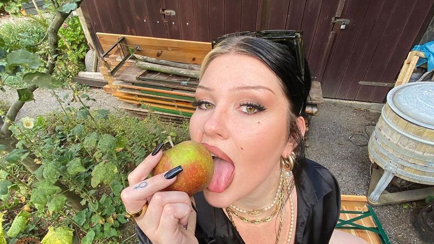 Freizügiger Content: Mareike Flügge wird oft missverstanden