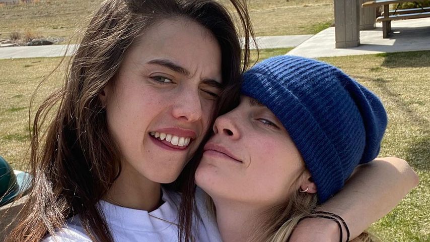 Margaret Qualley und Cara Delevingne
