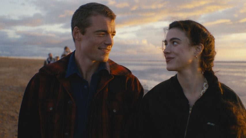 Margaret Qualley und Gabriel Basso in "Love of your life"