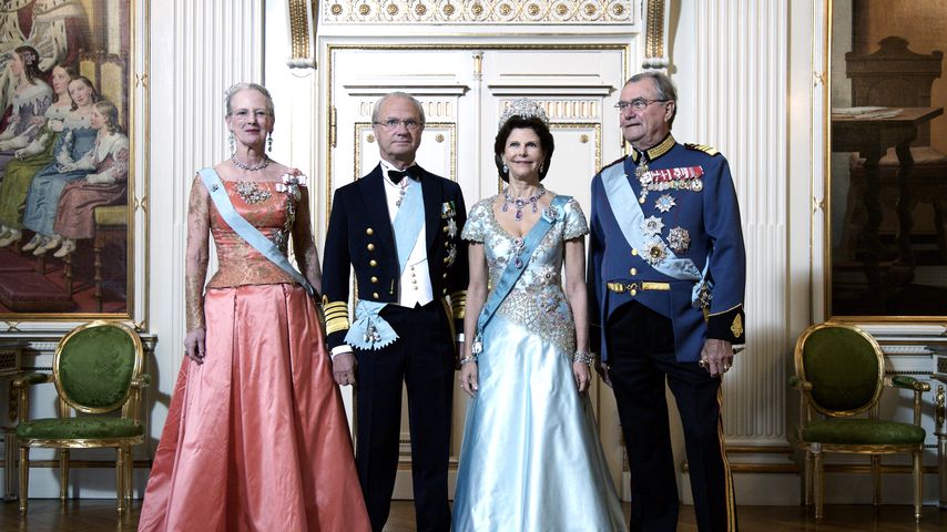 Margrethe weint um Henrik: Diese Royals waren für sie da
