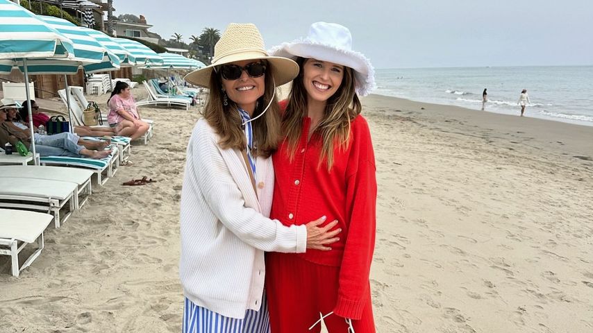 Katherine Schwarzenegger und Mama Maria genießen Strandtag