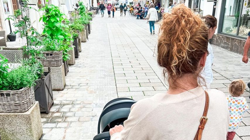 Maria Wedig mit ihrem Baby