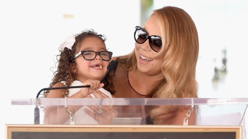 Kleines Stimmwunder? Mariahs Tochter singt mit ihr auf Bühne