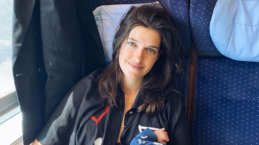 Marie Nasemann mit ihrem Kind, 2020