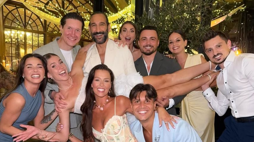 Mariia Maksina und ihre Kollegen von "Let's Dance" bei ihrer Hochzeit