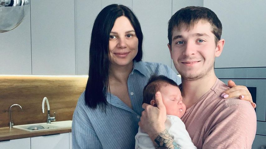 Fünf Monate nach Geburt: Influencerin und Ex-Stiefsohn happy