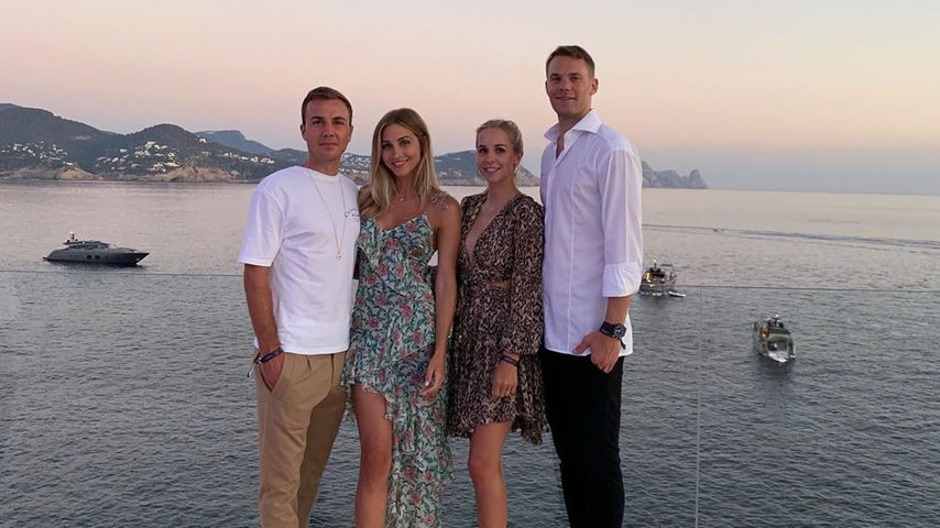 Kicker-Trip: Die Neuers chillen mit den Götzes auf Ibiza