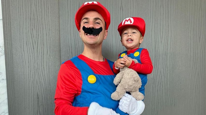 Mario Götze hat sich mit Rome für Halloween verkleidet