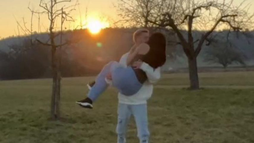 Mario Novembre und seine Freundin, 2023