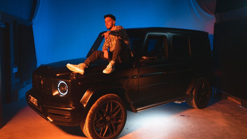 Fans feiern Mario Novembres neue Single "Allein Sein"