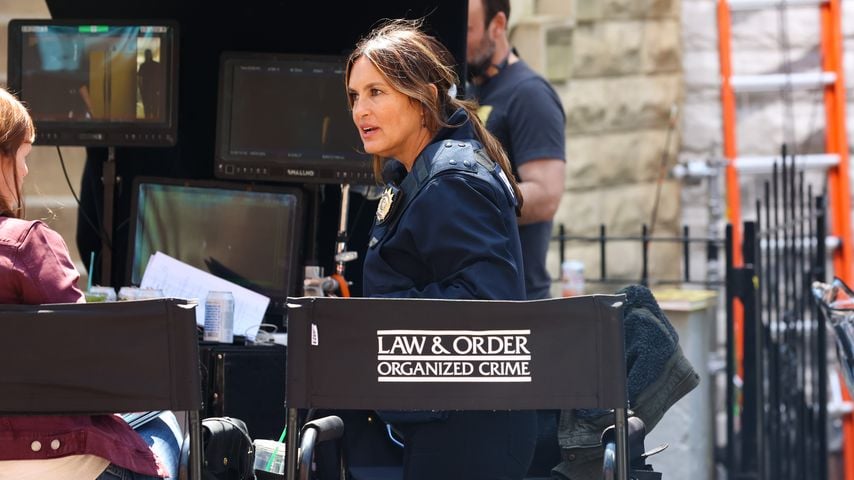 Mariska Hargitay am "Law and Order: Organized Crime"-Set