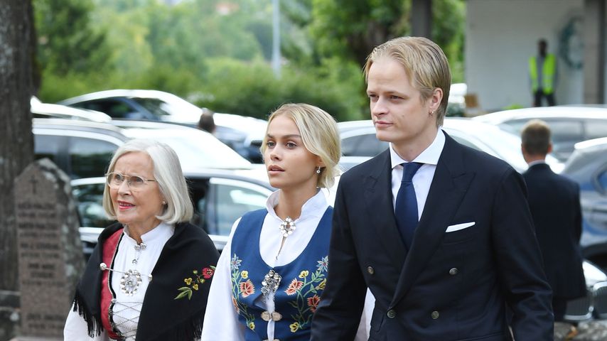 Marit Tjessem, Juliane Snekkestad und Marius Borg Høiby im September 2020