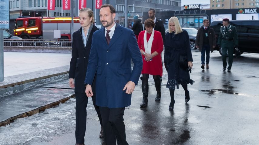 Kronprinz Haakon macht Surf-Urlaub mit Stiefsohn Marius