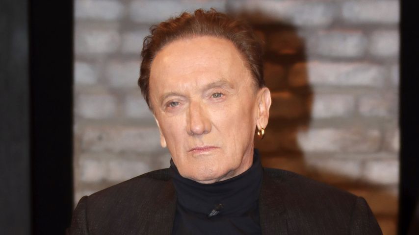 Marius Müller-Westernhagen bei der Aufzeichnung der Radio Bremen Talkshow "3 nach 9" im Mai 2022