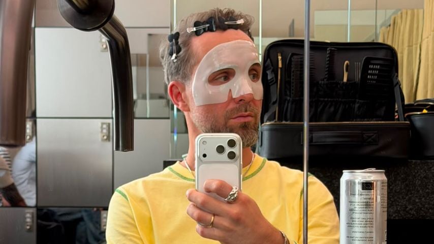 Mark Forster zeigt sich seit langem ohne seine Capi, 2026