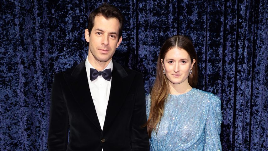 Mark Ronson und Grace Gummer im April 2022 in New York City