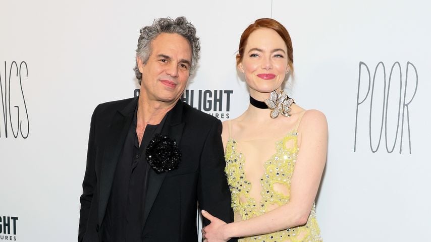 Mark Ruffalo und Emma Stone bei der "Poor Things"-Premiere