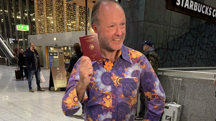 Nächster Dschungelcamper: Markus reist im Flower-Power-Stil