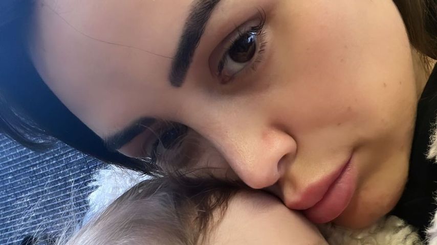 Marnie Simpson mit ihrem Sohn Oax