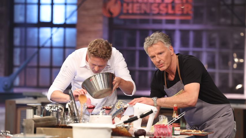 Martin Klein und Jörg Pilawa bei "Grill den Henssler"