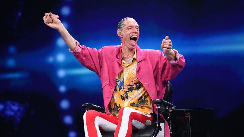 Mick-Jagger-Gebiss: Martin Schneiders Tarnung flog fast auf!