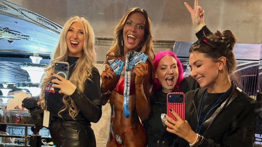 Martina Reuter mit ihrem Team bei den NPC New England Championships in Boston, Oktober 2026