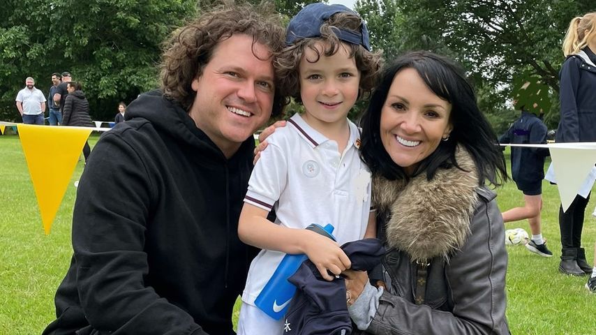 Schauspielerin Martine McCutcheon (r.) mit ihrer Familie