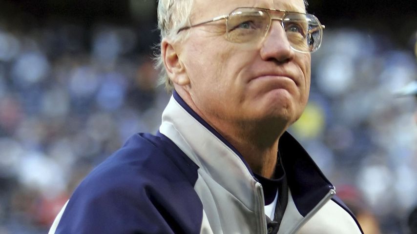 Marty Schottenheimer bei einem Footballspiel in San Diego im Dezember 2006