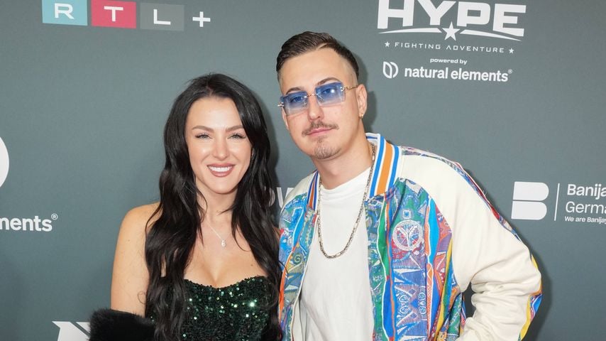 Marvin Kleinen und Jennifer Degenhart beim Box-Event The Ultimate HYPE in der Rudolf-Weber-Arena Oberhausen