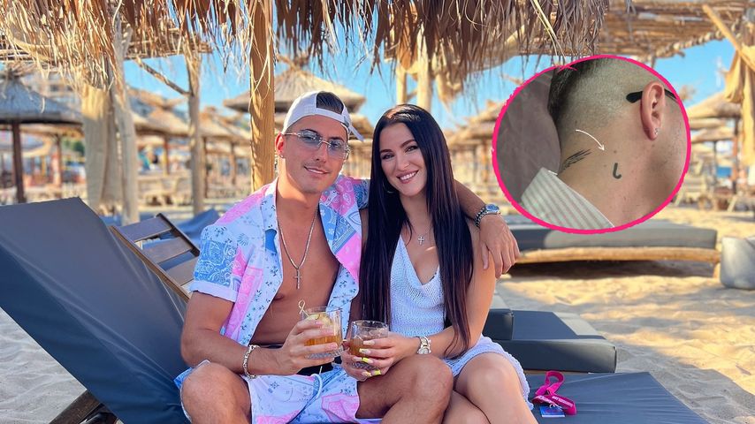 Marvin Kleinen lässt sich Liebestattoo für Jennifer stechen