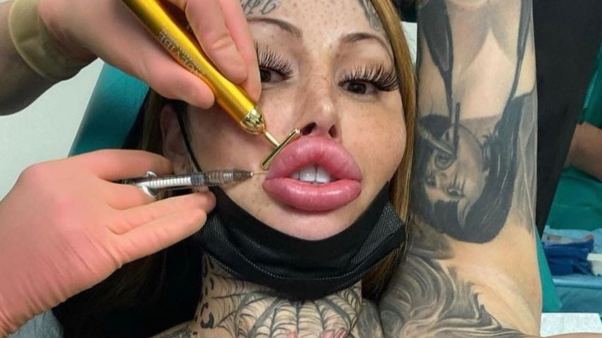 Mary Magdalene, Influencerin