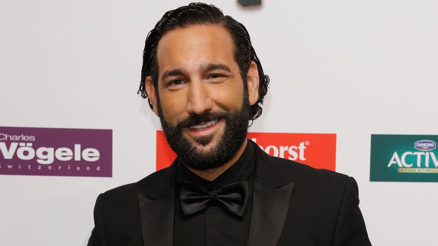 Mit Kuss-Fotobomb: Influencer Riccardo sorgt für Lacher!