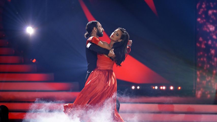 Massimo Sinató und Amira Pocher bei "Let's Dance"