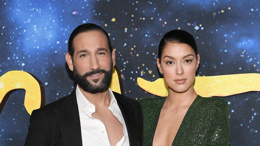 Massimo Sinató und Rebecca Mir im Dezember 2019 in New York City