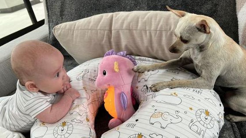 Matilda Pelphrey mit Kaley Cuocos Hund Opal