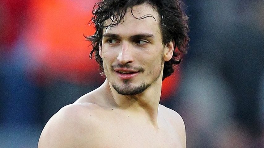 Bom dia! Mats Hummels grüßt nun auch auf Twitter