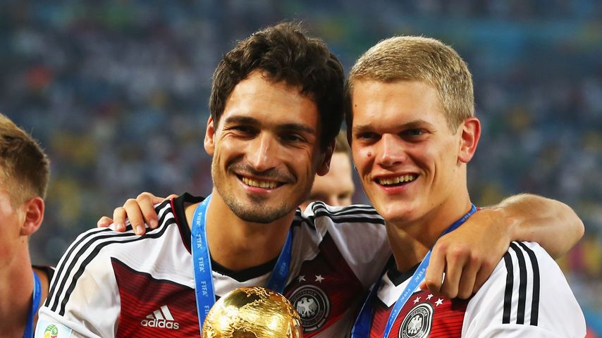 Mats Hummels und Matthias Ginter beim Sieg der Fußball-WM 2014