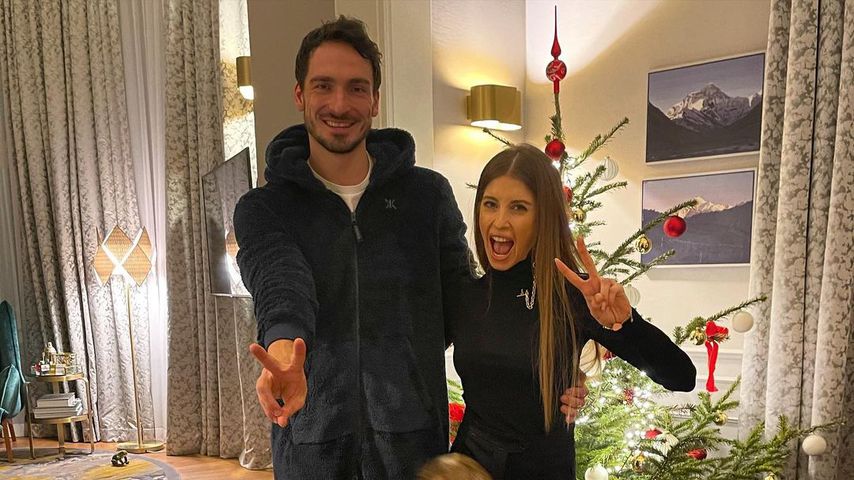 Mats und Cathy Hummels mit ihrem Sohn Ludwig