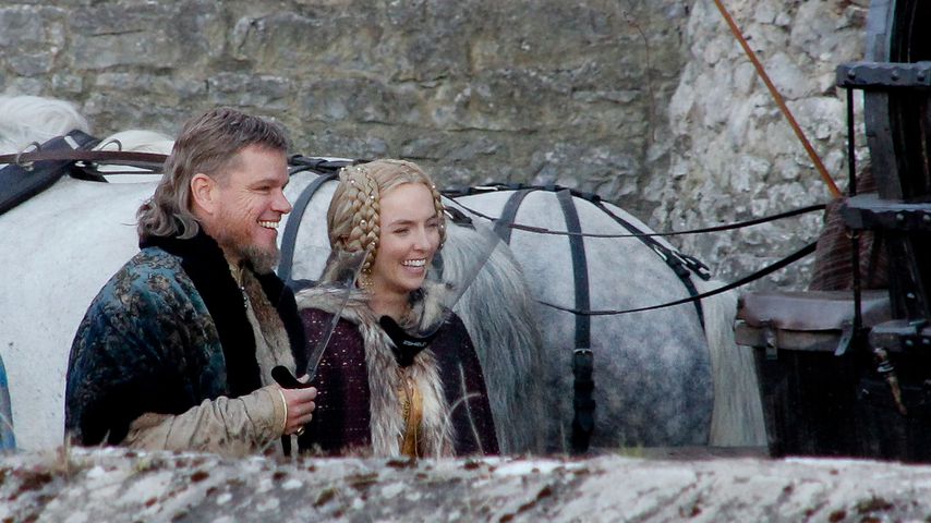 Matt Damon und Jodie Comer am "The Last Duel"-Set