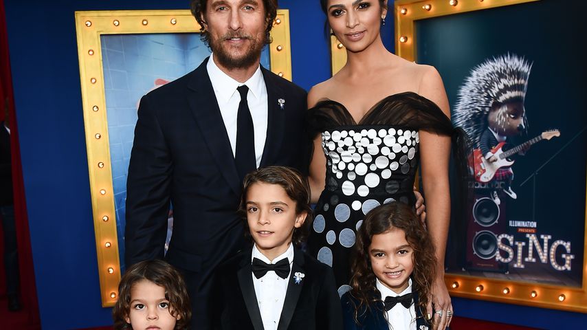 Matthew McConaughey, Frau Camila Alves und ihre drei Kinder