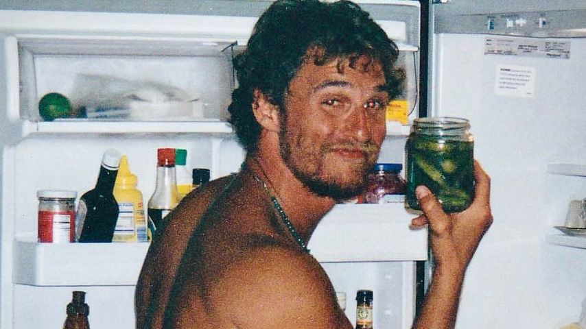Throwback-Pic: Matthew McConaughey nackt vorm Kühlschrank