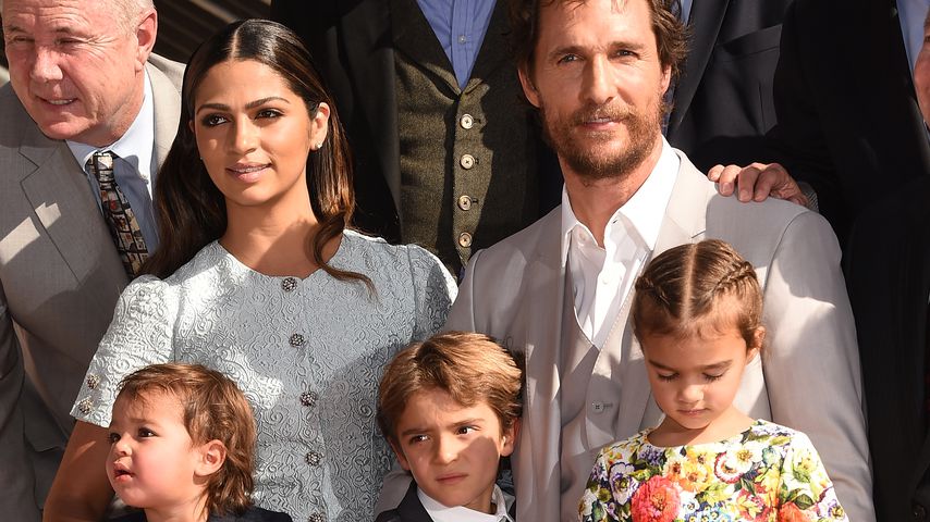 Matthew McConaughey mit seiner Frau Camila Alves und den Kindern Livingston, Levi und Vida, 2014