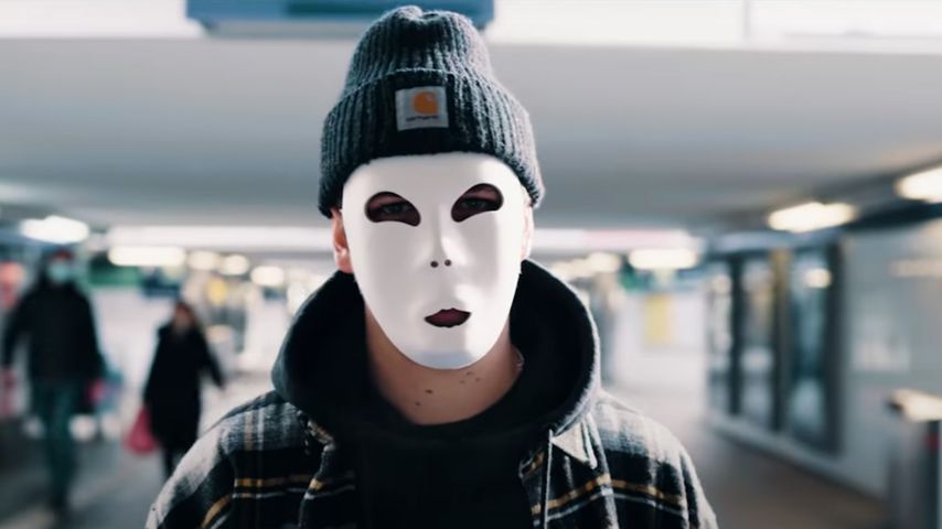 Matthias Höhns neue Maske