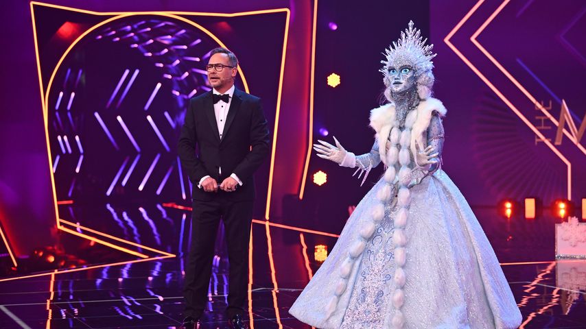 Matthias Opdenhövel und die Eisprinzessin bei "The Masked Singer" 2023